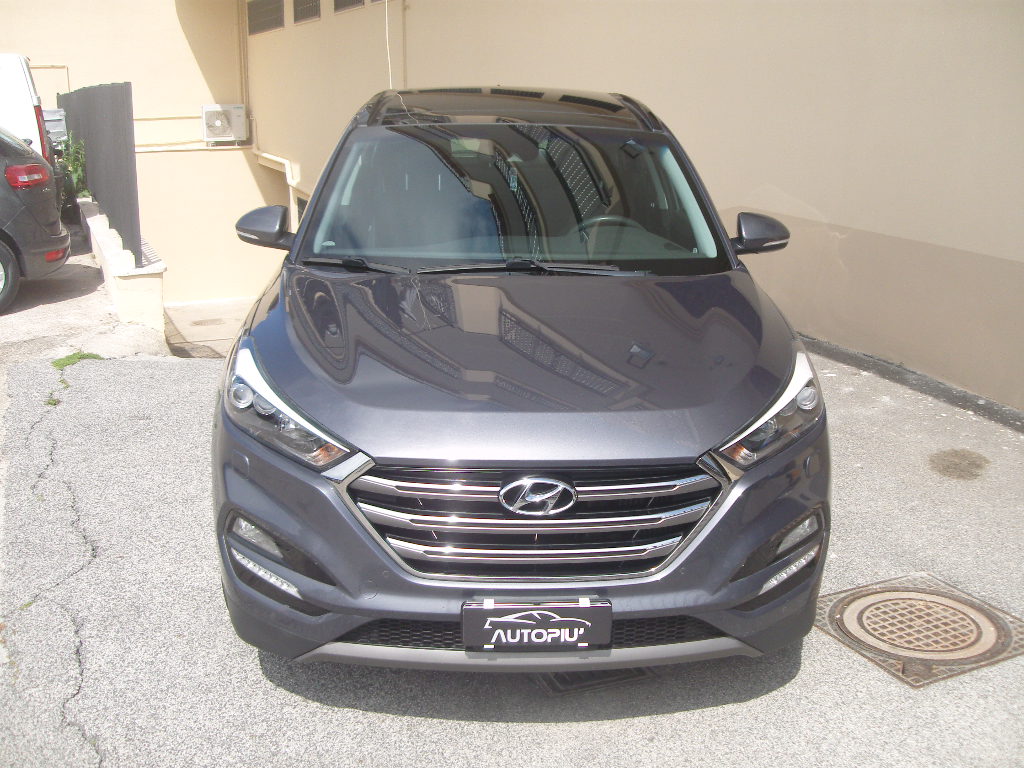 HYUNDAI TUCSON 2.0 DCI 4X4 CON TETTO APRIBILE