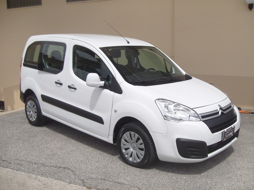 CITROEN BERLINGO' 5 POSTI AUTOCARRO