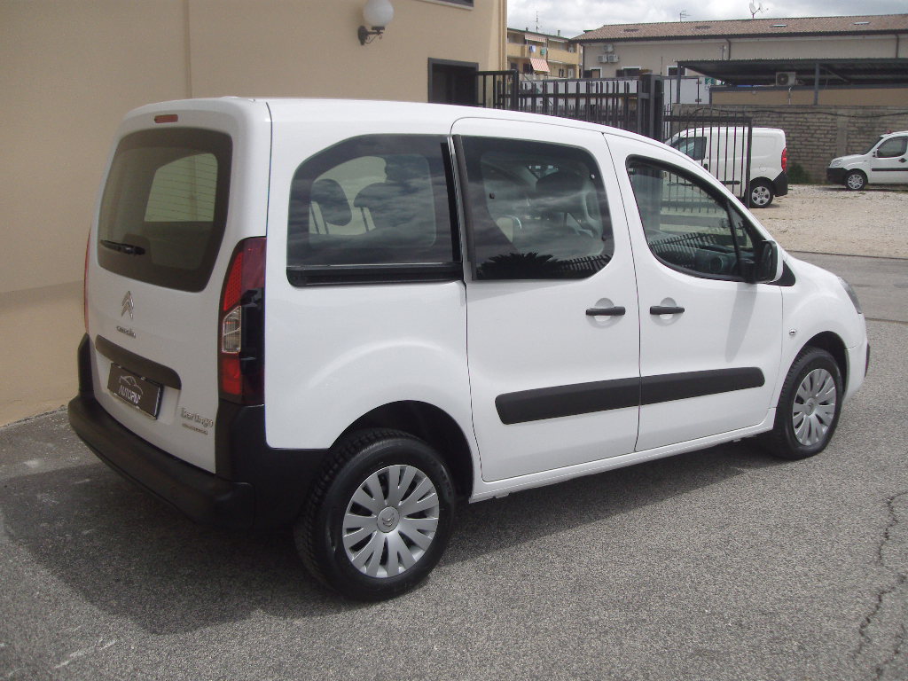 CITROEN BERLINGO' 5 POSTI AUTOCARRO