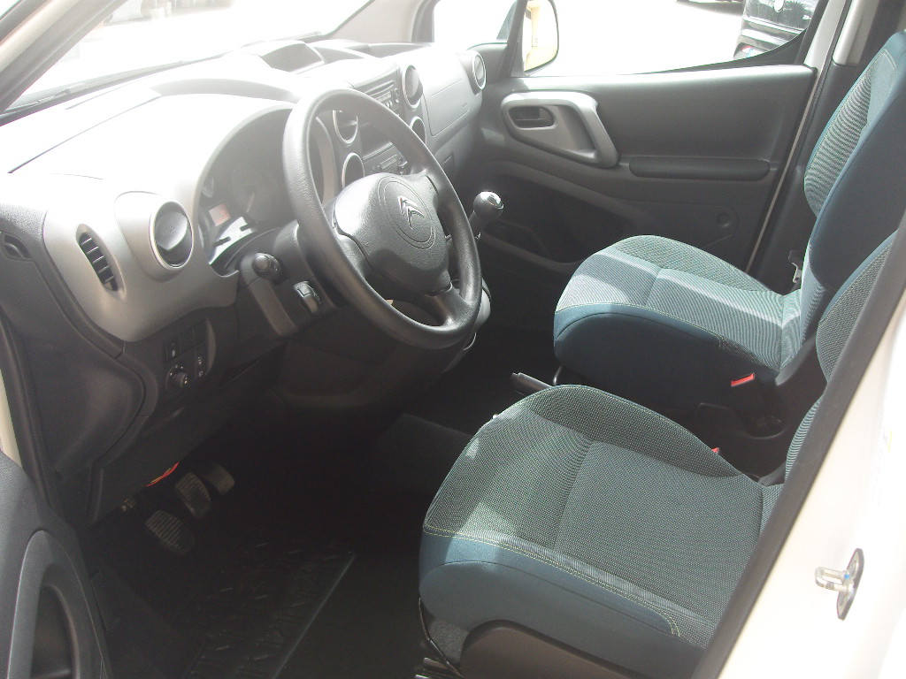 CITROEN BERLINGO' 5 POSTI AUTOCARRO