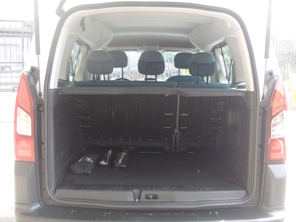 CITROEN BERLINGO' 5 POSTI AUTOCARRO